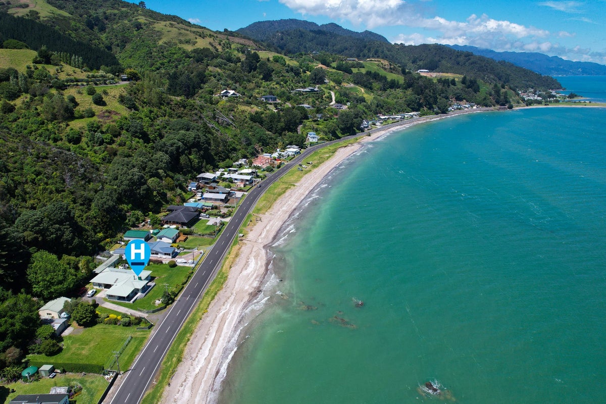900 Thames Coast Sh25 Road, TE MATA, THAMES - Carousel 1