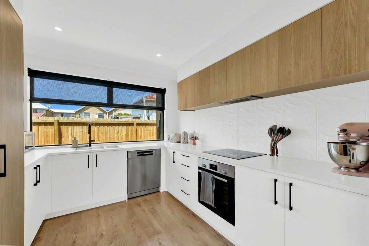344C Selwyn Street, Addington, Christchurch - Carousel 2