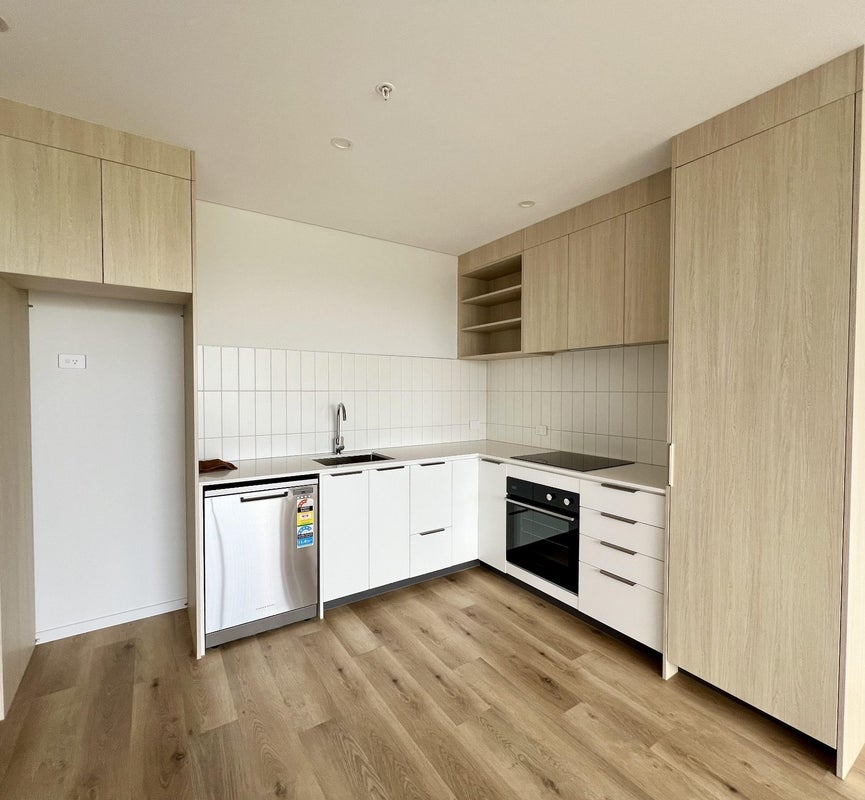 205/2 Rauroa Lane, Hobsonville, Auckland - Carousel 2