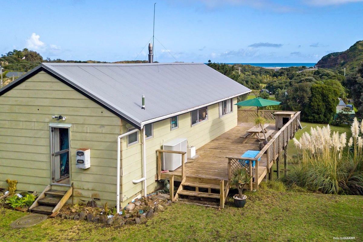 254 Bethells Road, Henderson - Carousel 2