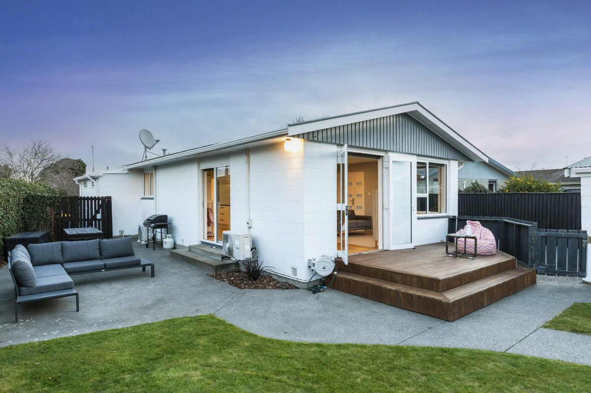 32 Balcairn Street, Halswell, Christchurch City, Canterbury - Carousel 1
