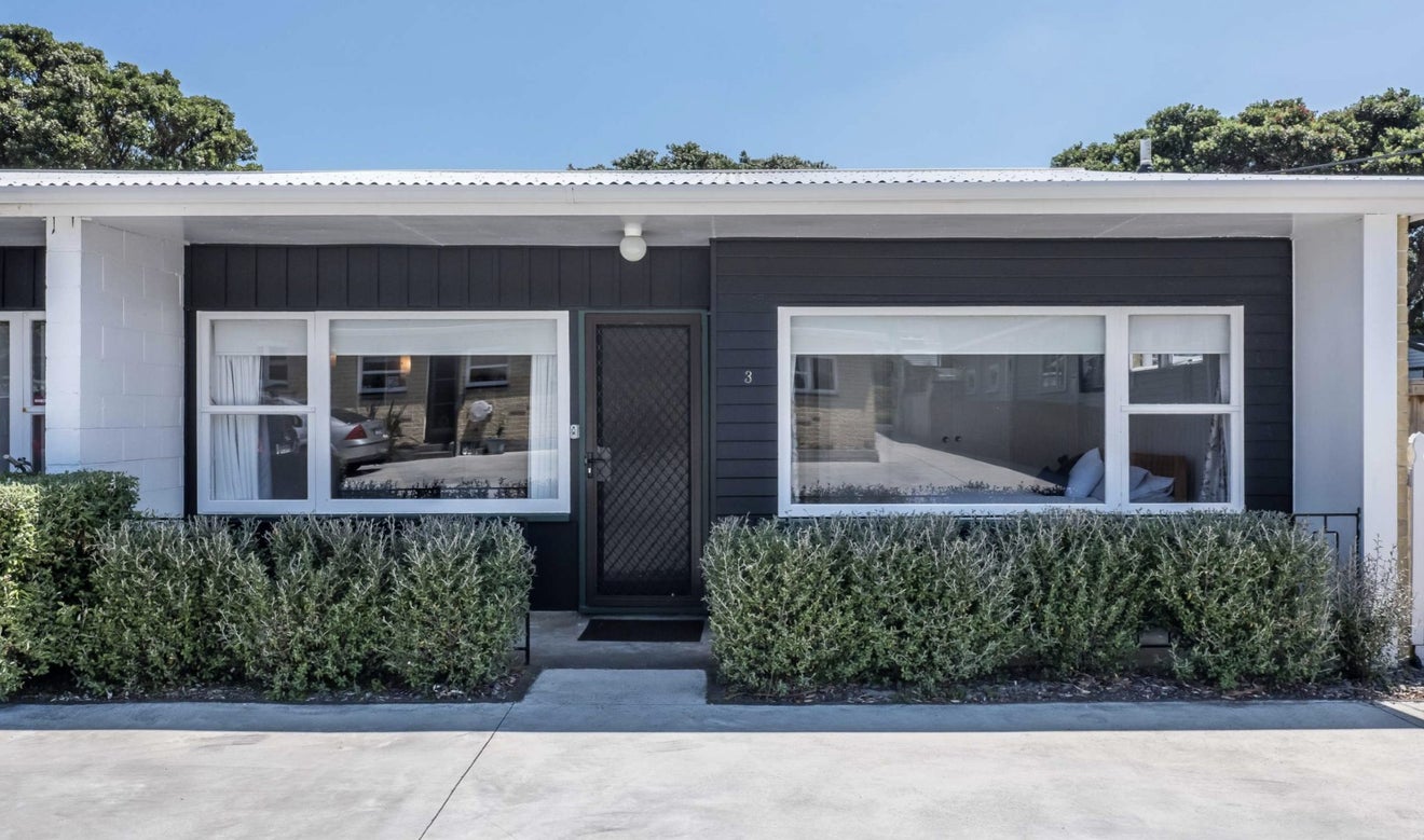 3/91 Darlington Road, Miramar, Wellington - Carousel 1