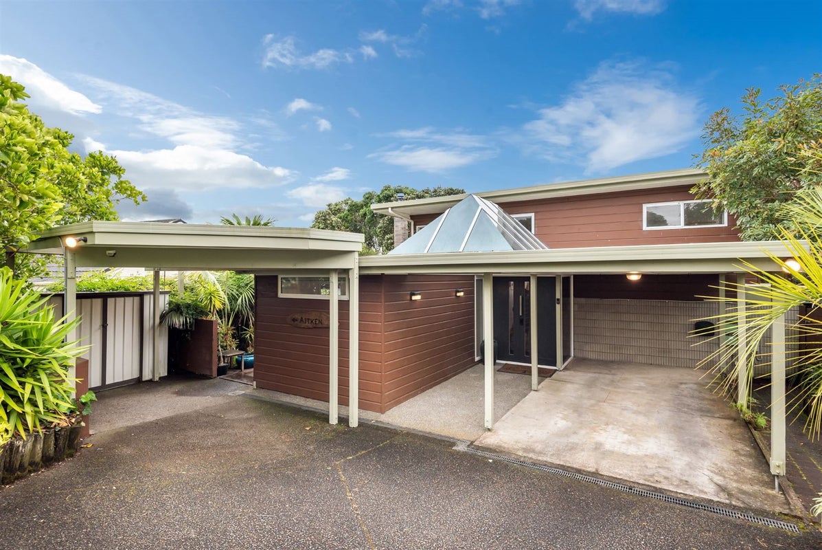 3 Augusta Place, Forrest Hill, Auckland - Carousel 2