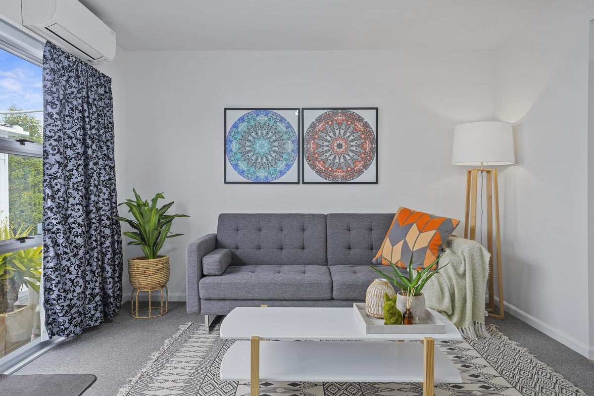 2 Harmony Lane, Woolston, Christchurch - Carousel 2