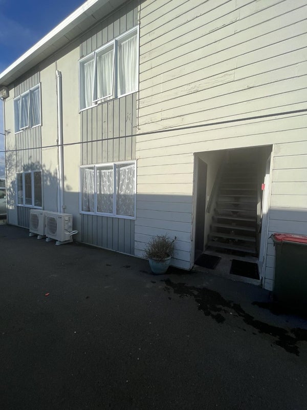 3/93 RANDWICK CRES, Moera, Lower Hutt - Carousel 6