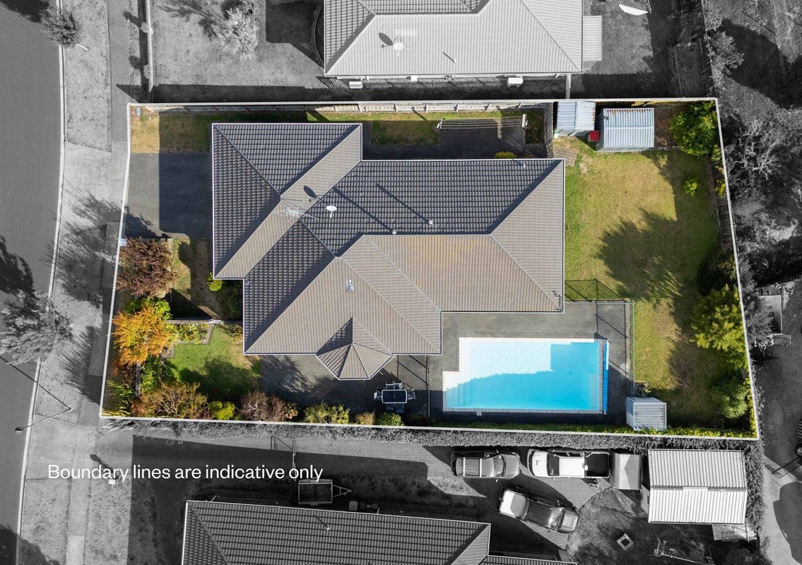 31 Admiral Crescent, Flagstaff, Hamilton - Carousel 2