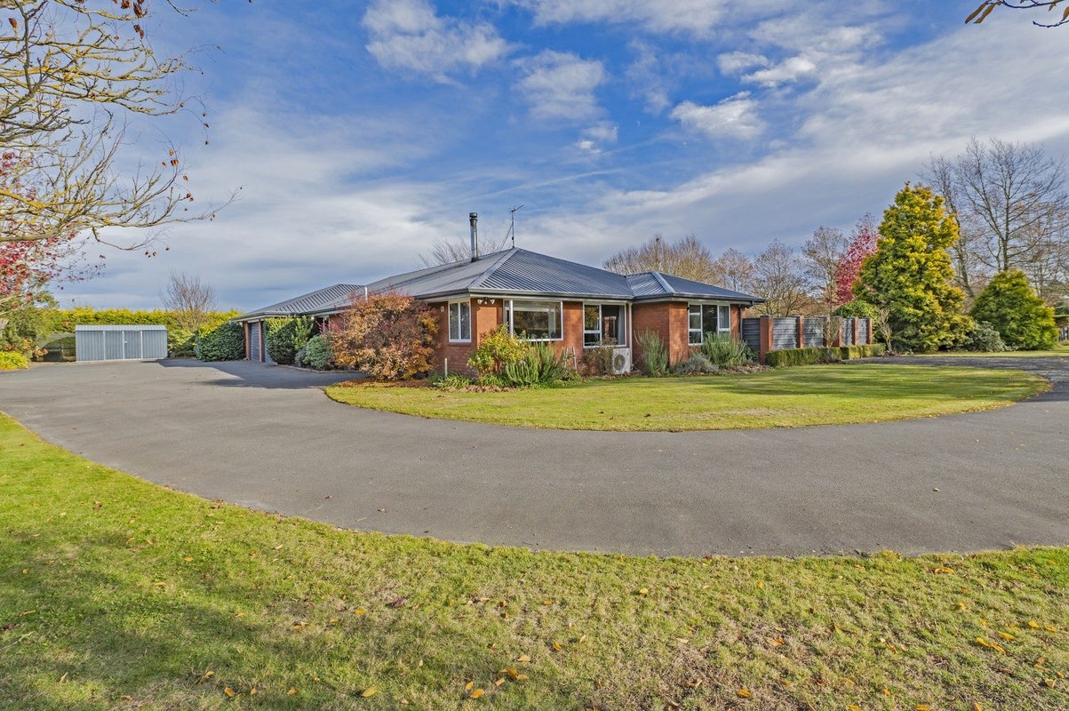 29 Glassworks Road, Netherby, Ashburton - Carousel 1