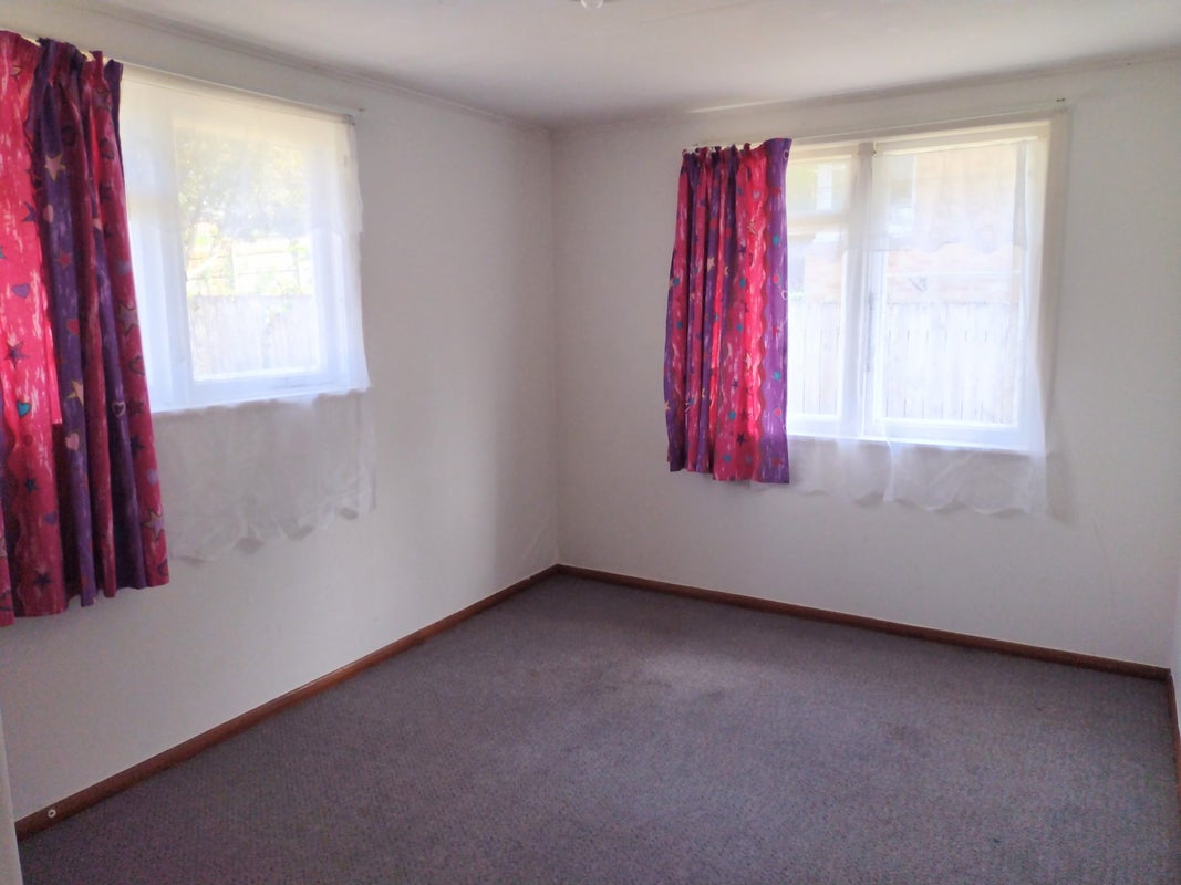 30 Kohekohe Street, MEREMERE, MERCER - Carousel 2