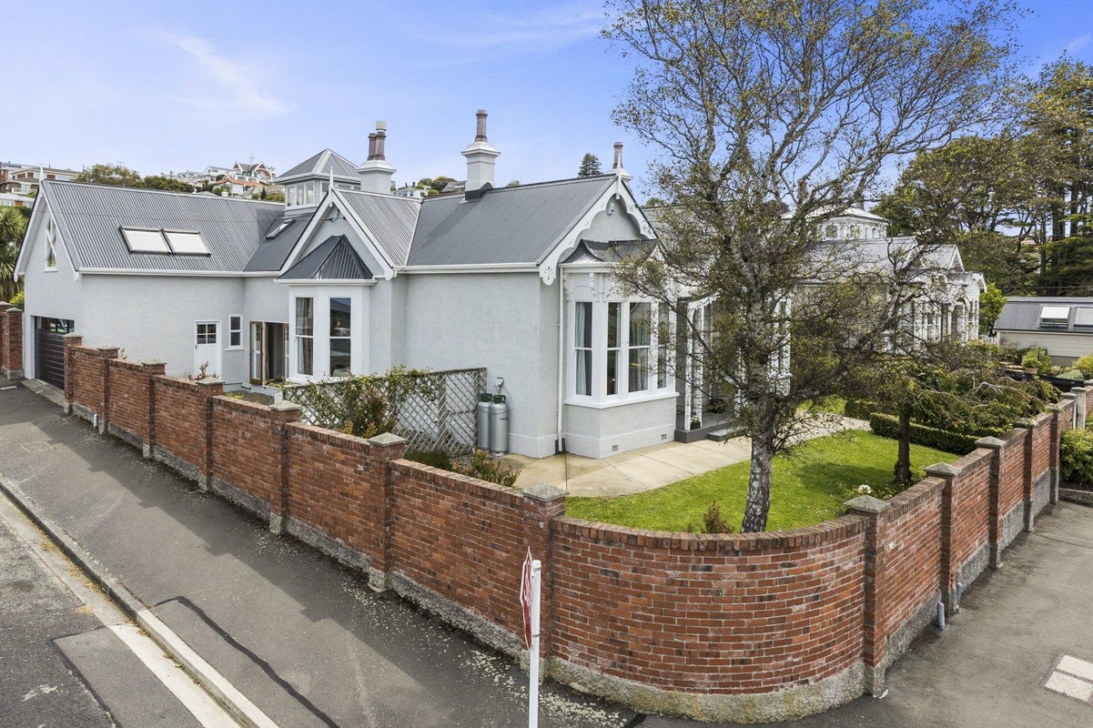 29 Granville Terrace, Belleknowes, Dunedin - Carousel 1