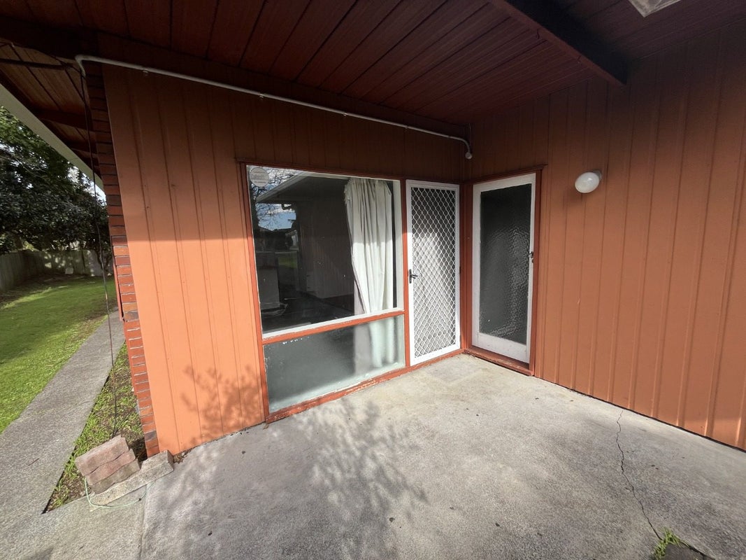 1/66 BEACH Road, Pahurehure, Papakura - Carousel 11