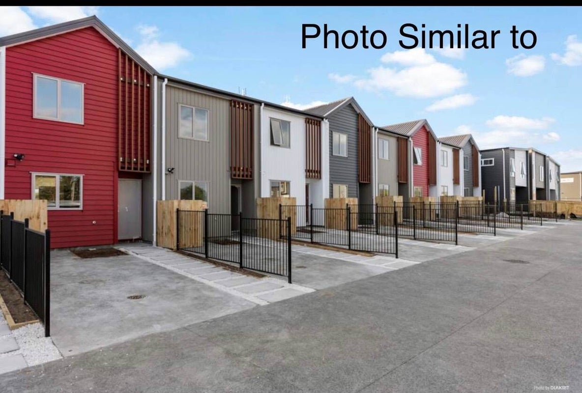 9 Artistry Lane, Papakura, Papakura - Carousel 1