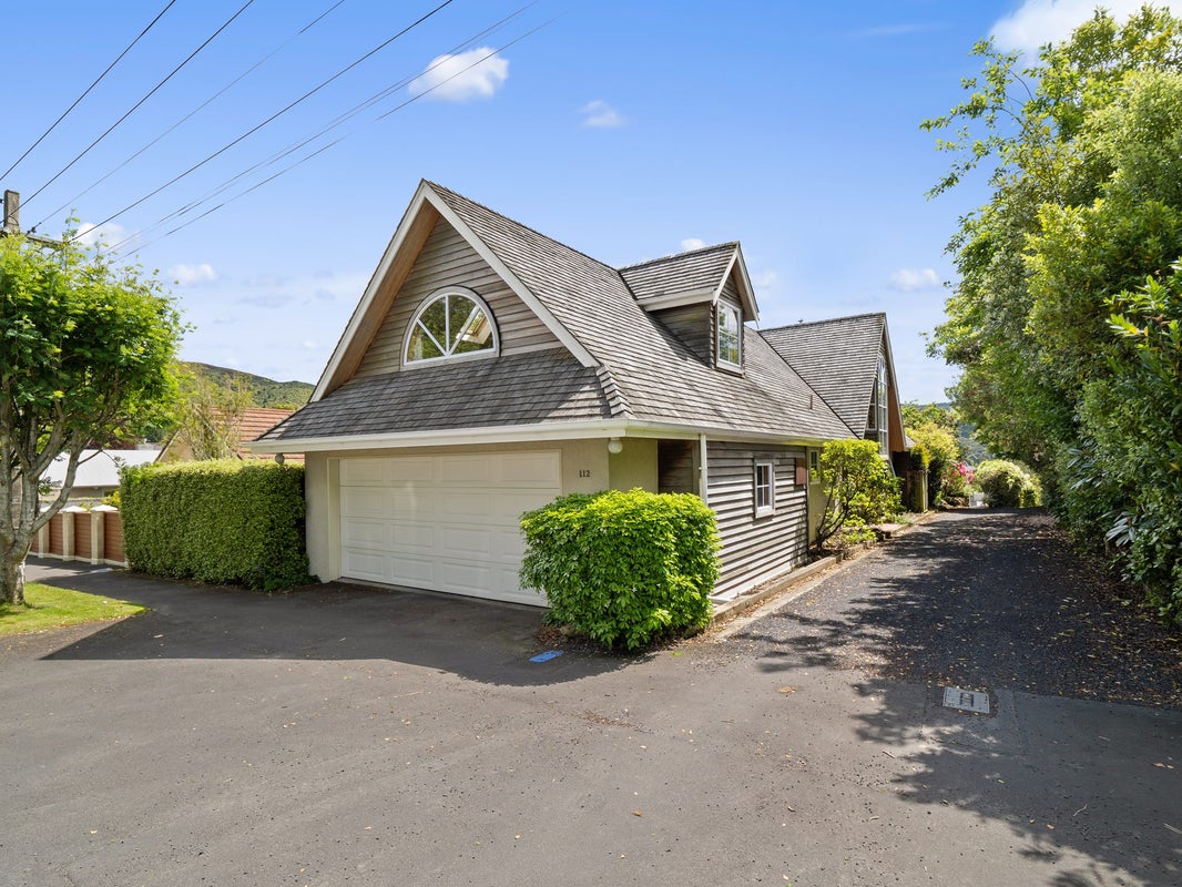 112 Cannington Road, Maori Hill, Dunedin - Carousel 1