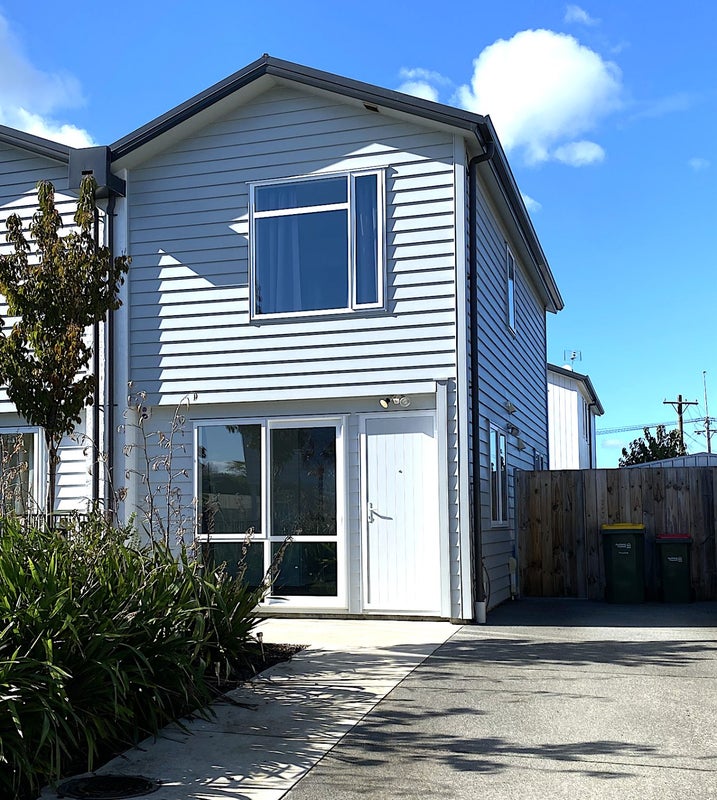 21C Sunnymead Road, Wai o Taiki Bay, Auckland - Carousel 1