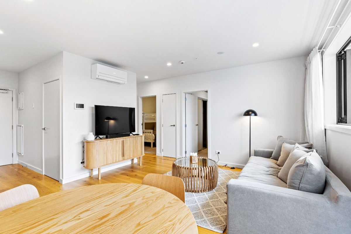 212/243 Kepa Road, Mission Bay, Auckland - Carousel 2