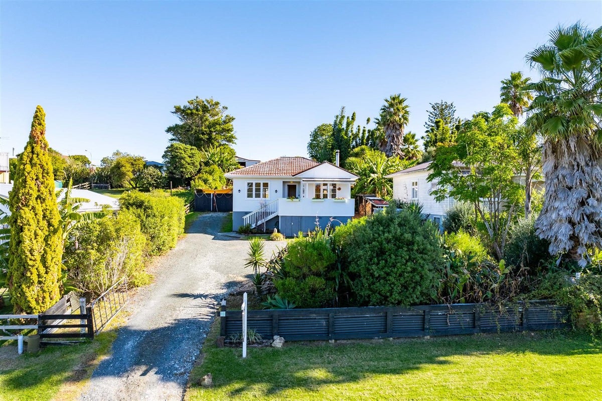 9 Marshall Road, Kaiwaka, Kaiwaka - Carousel 1