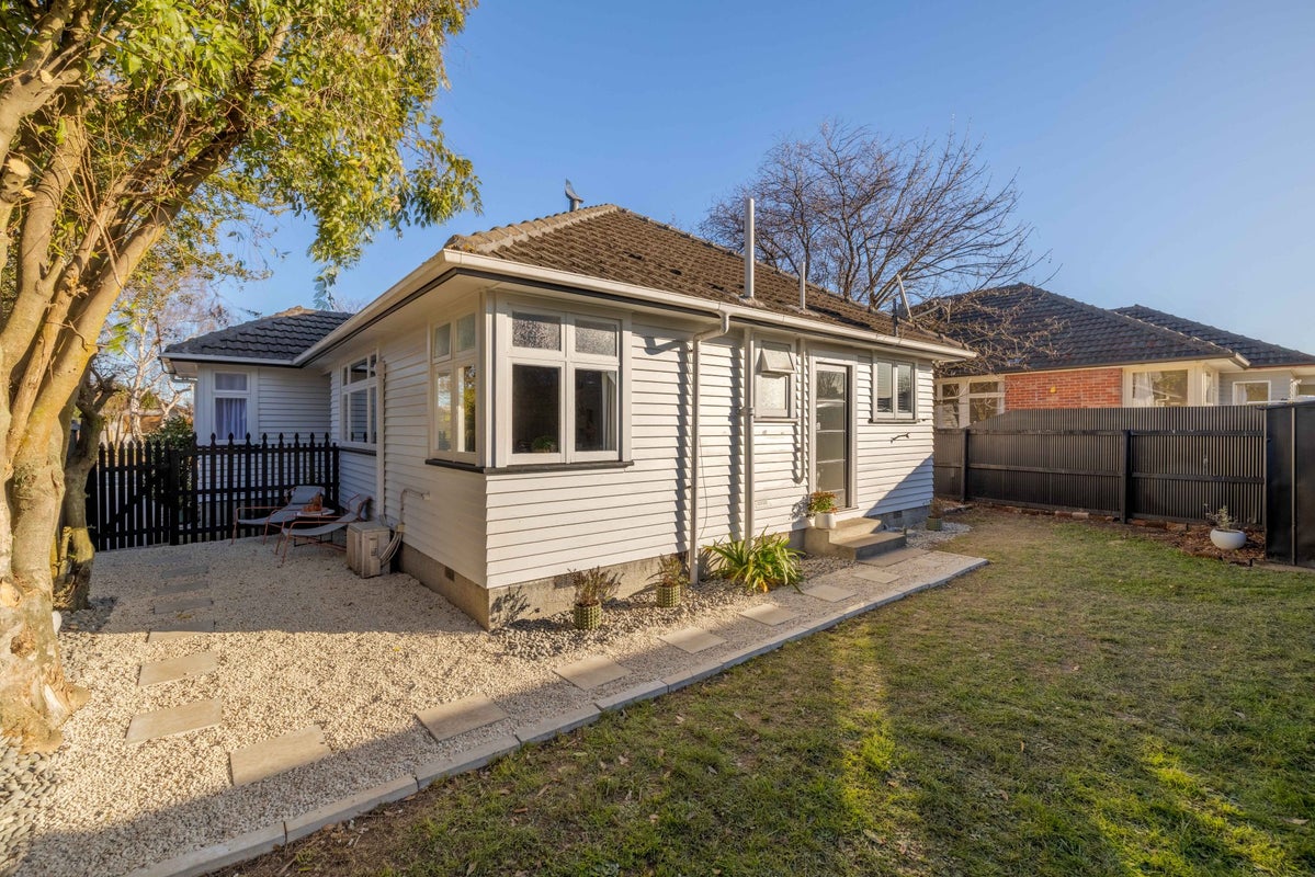 52 Northcote Road, Northcote, Christchurch - Carousel 2