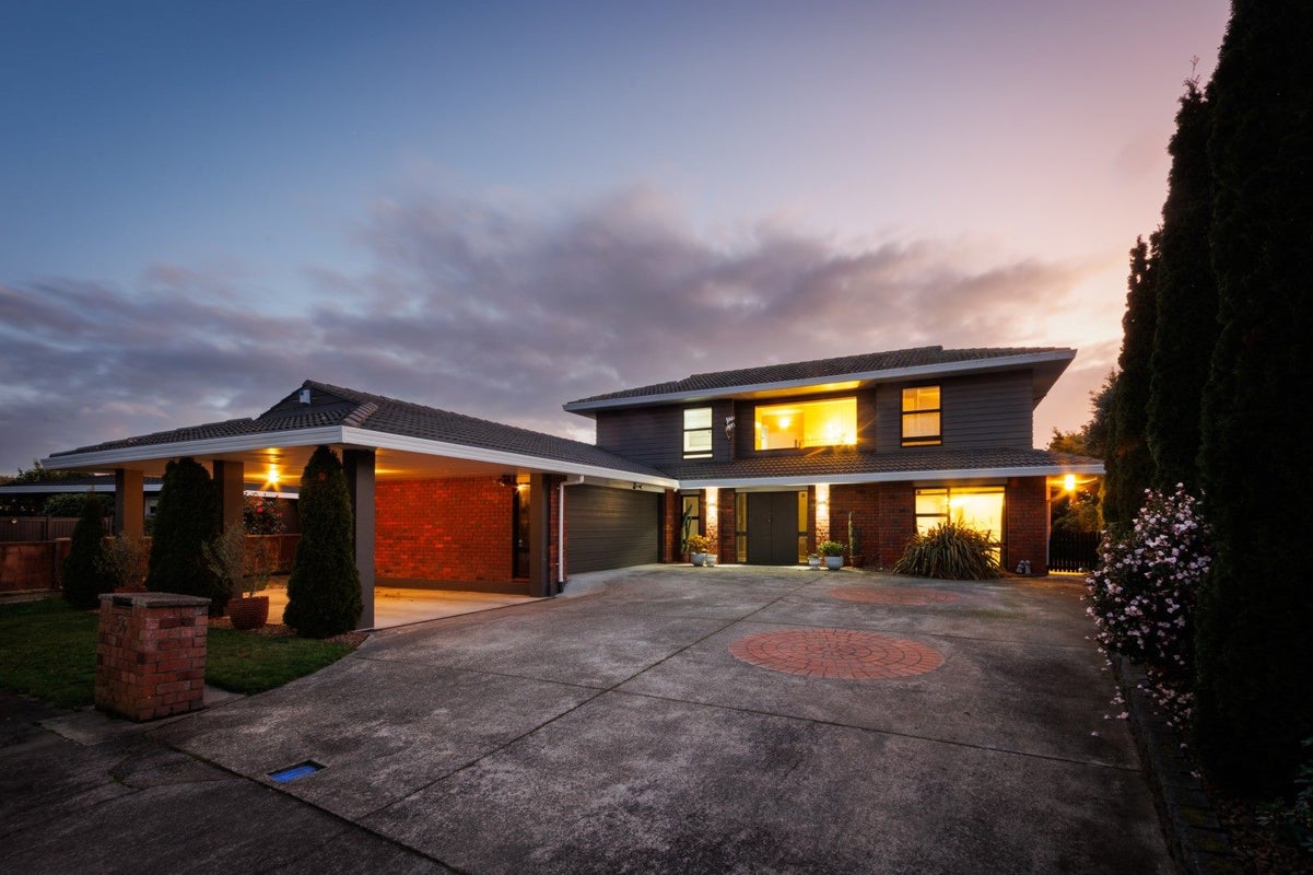 50 Kentucky Way, Awapuni, Palmerston North - Carousel 1
