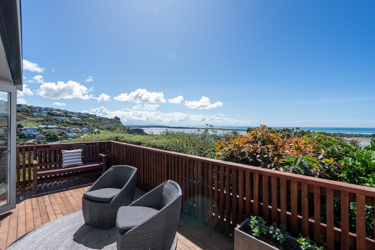 72A Moncks Spur Road, Redcliffs, Christchurch - Carousel 2