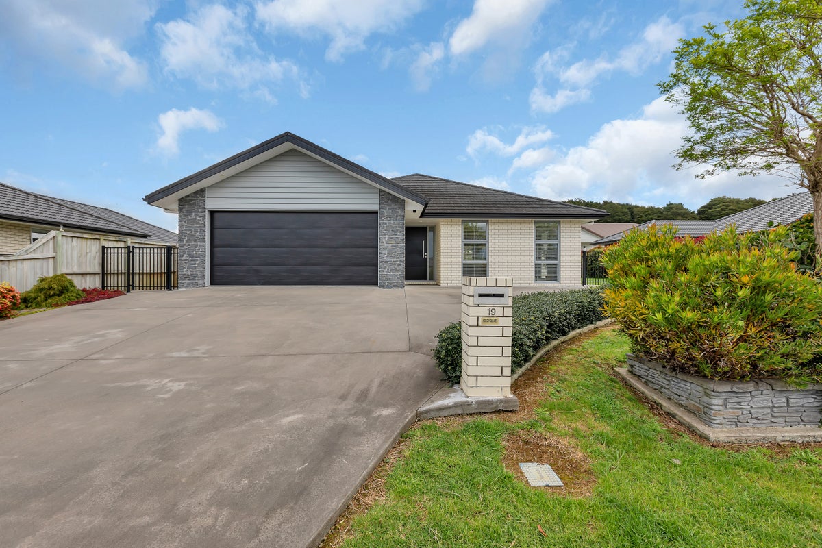 19 Pahau Avenue, Tikipunga, Whangarei - Carousel 27