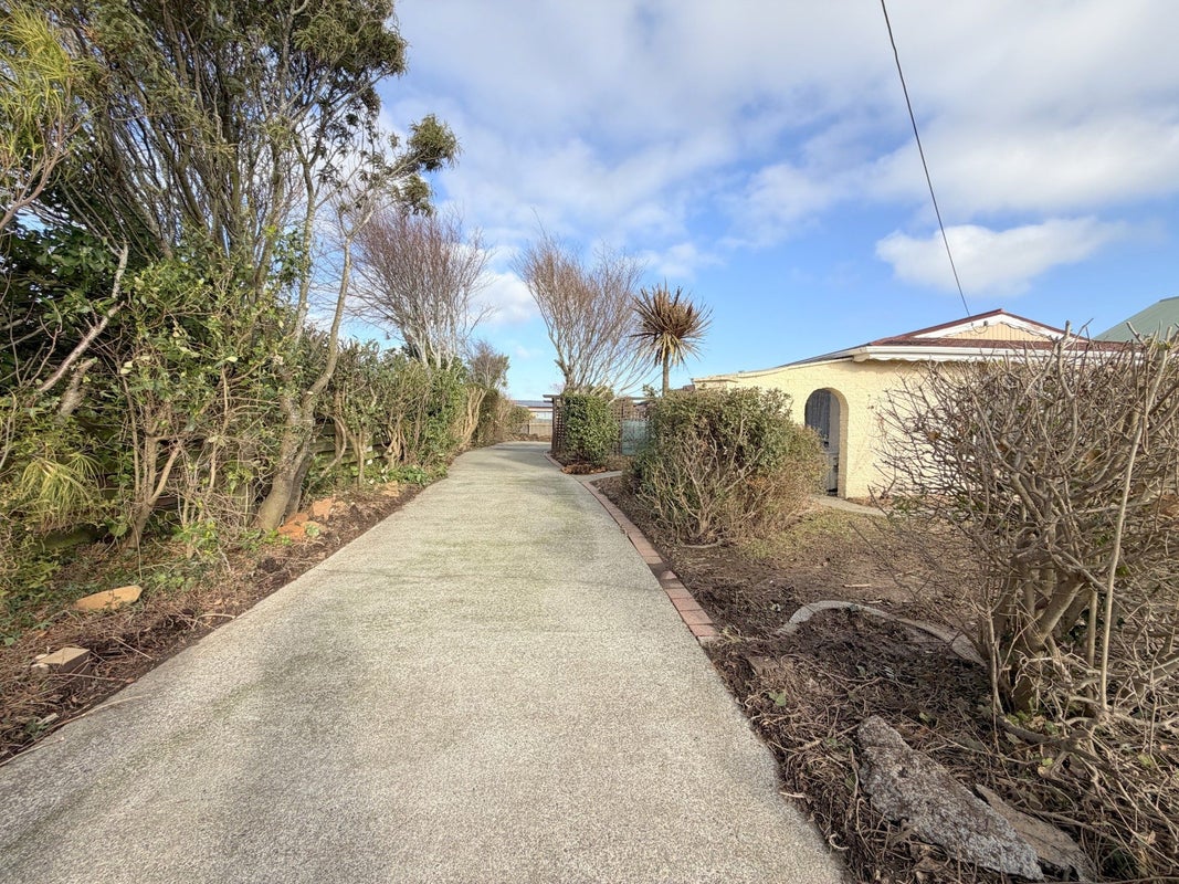 29 Mcquarrie Street, Kingswell, Invercargill - Carousel 15