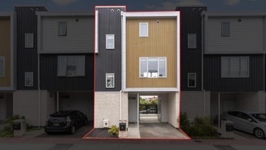 5 Ceramic Lane, New Lynn, Auckland - Carousel 1