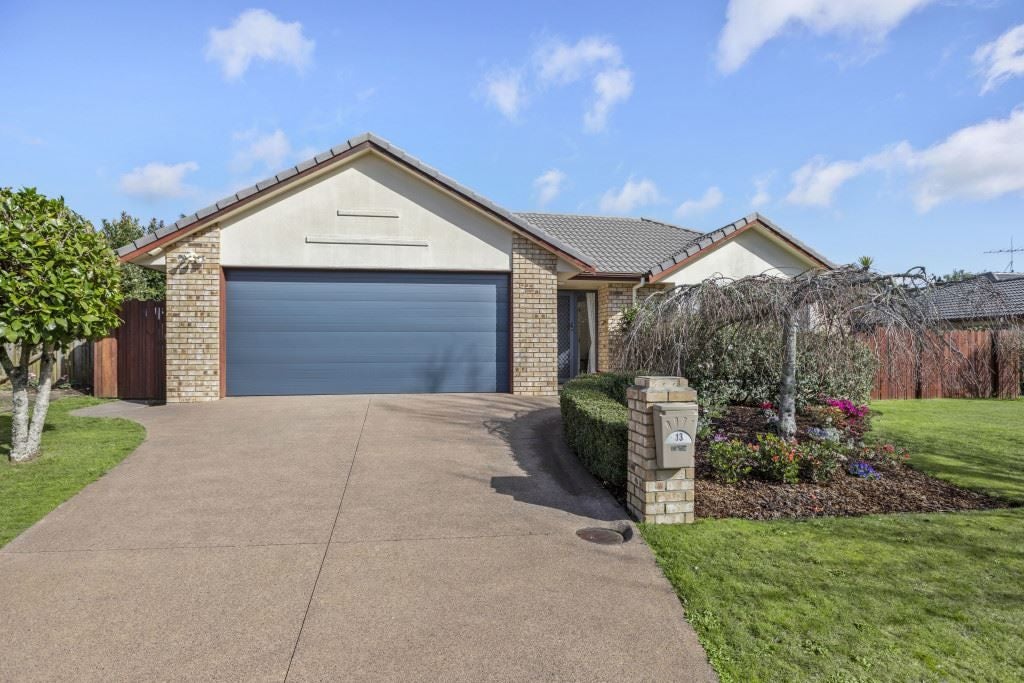 13 Red Shed Lane, Albany, Auckland - Carousel 1