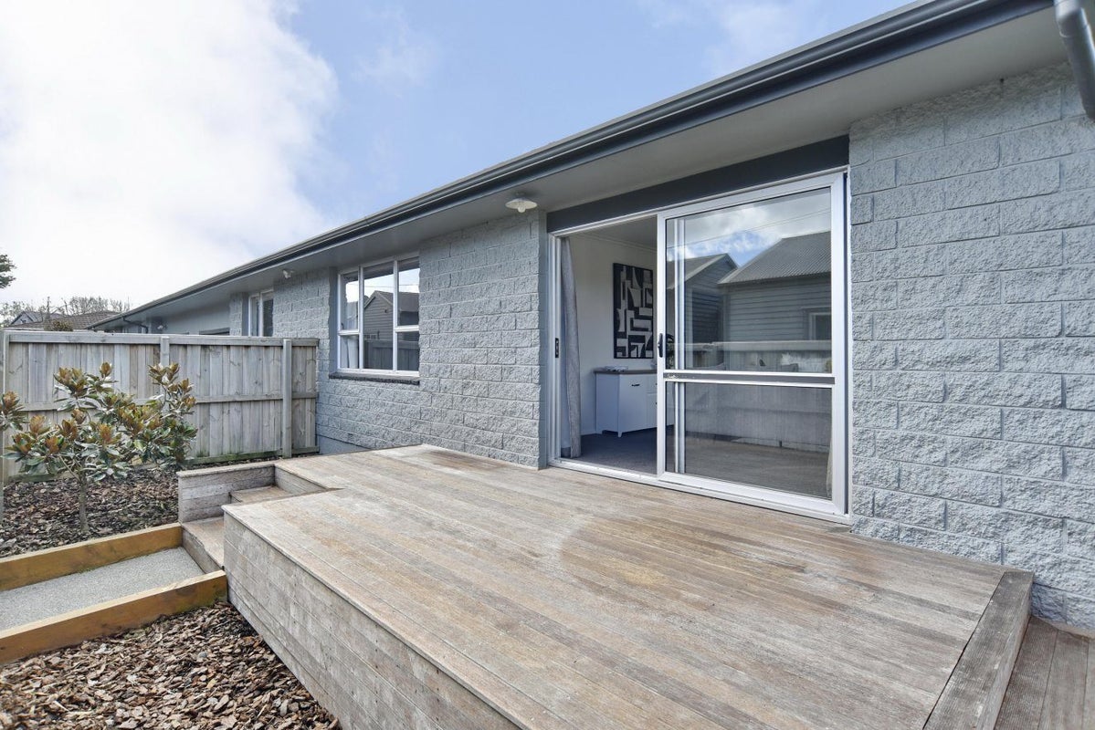 1/21 Medway Street, Richmond, Christchurch - Carousel 1