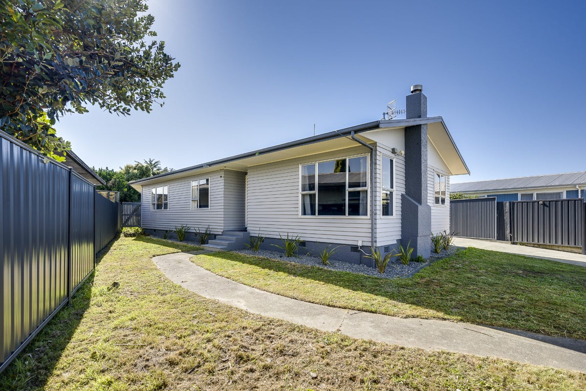 10 Dinwiddie Avenue, Onekawa, Napier - Carousel 19