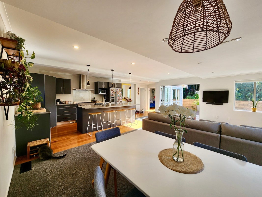 35A Mandalay Terrace, Khandallah, Wellington - Carousel 2