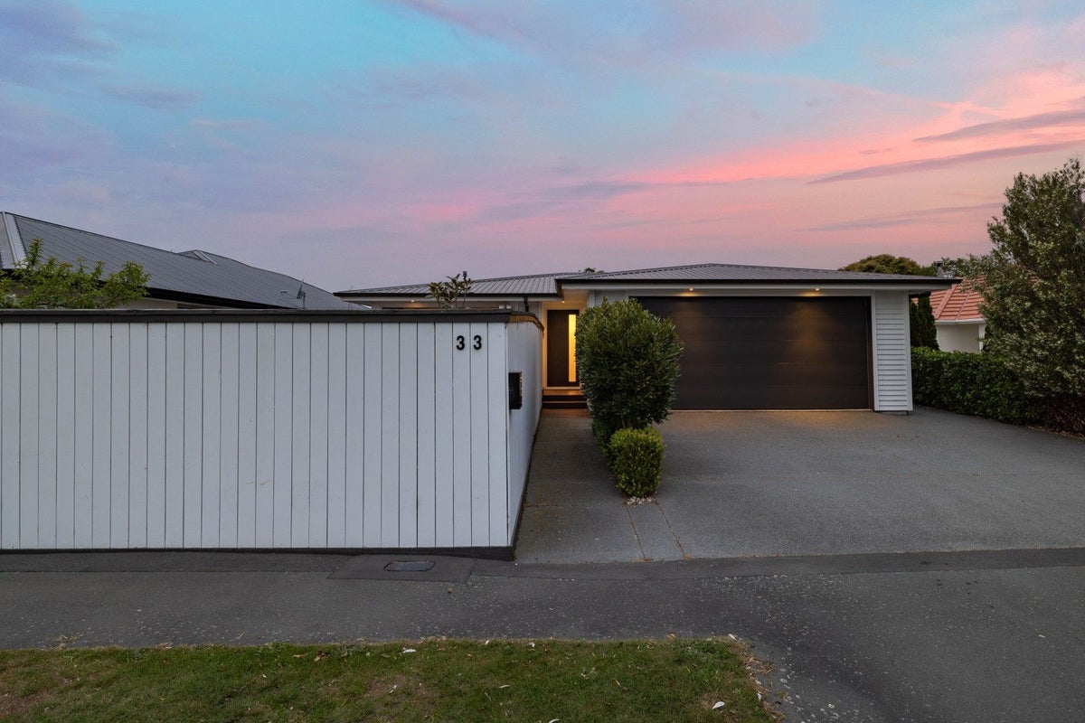 33 Reginald Street, Burwood, Christchurch - Carousel 23
