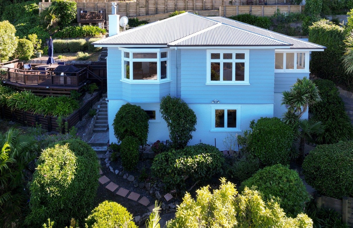 4 Harvey Road, Bluff Hill, Napier - Carousel 1