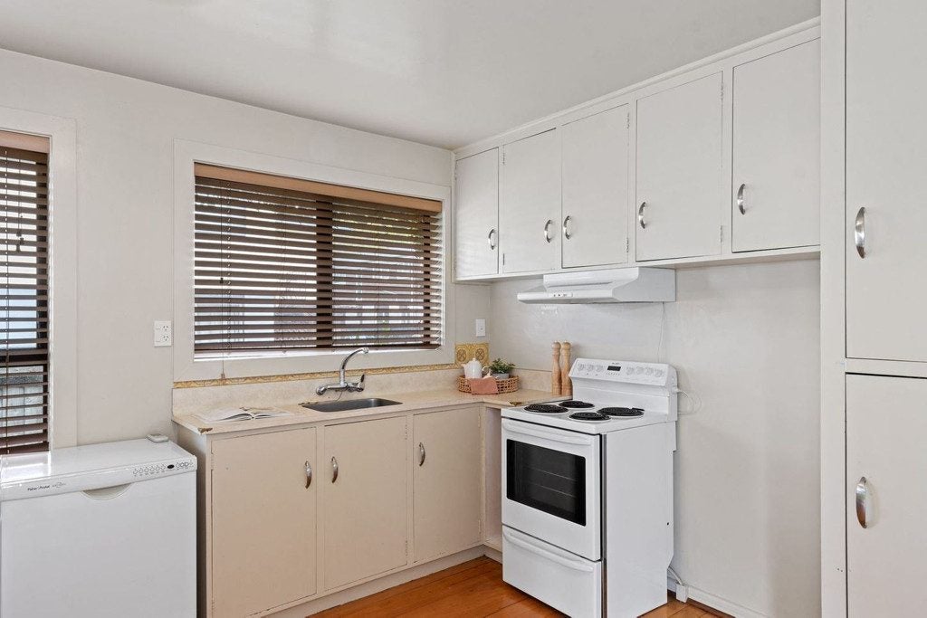 1/9 Geraldine Street, Edgeware, Christchurch - Carousel 2