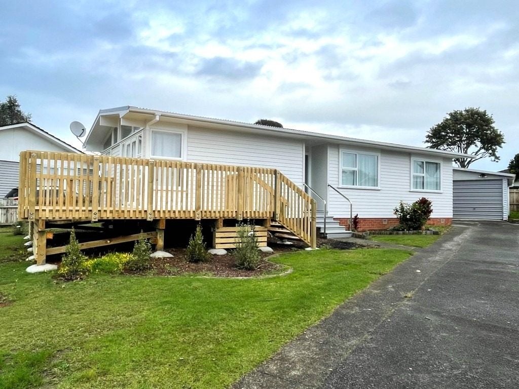 26 Wordsworth Road, Manurewa, Auckland - Carousel 1