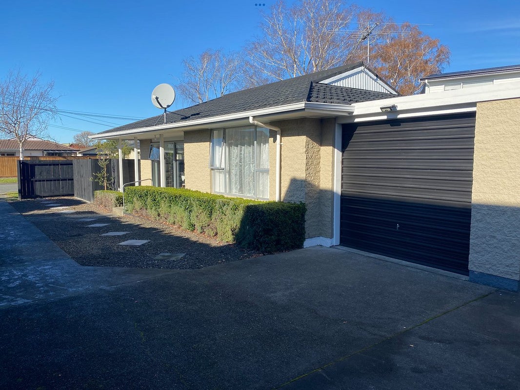 2/23 Crofton Road, Harewood, Christchurch - Carousel 2