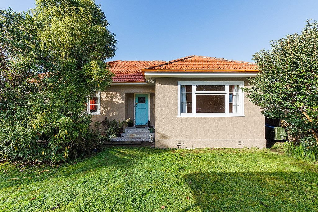 170 Park Road, West End, Palmerston North - Carousel 1