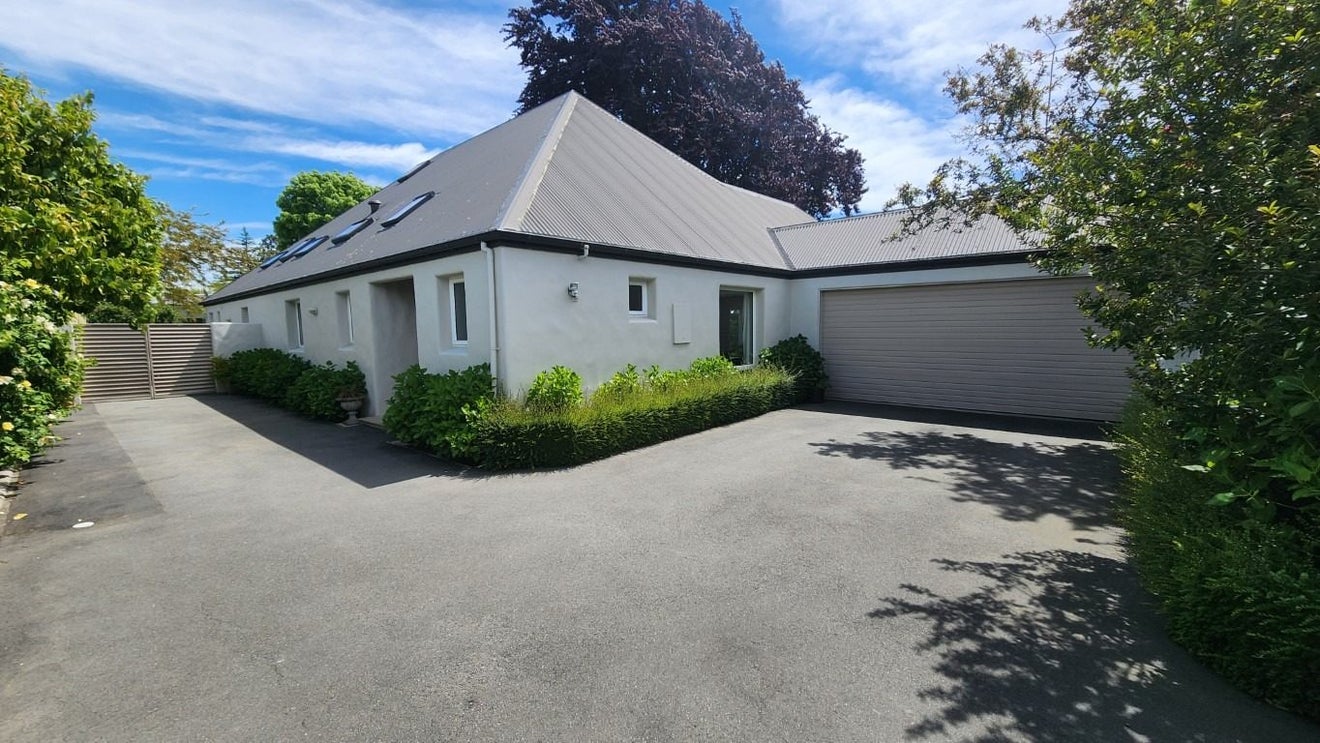 19 Garreg Road, Fendalton, Christchurch - Carousel 2