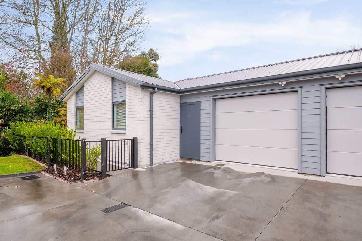 6/9 Beverley Crescent, Hillcrest, Hamilton - Carousel 1