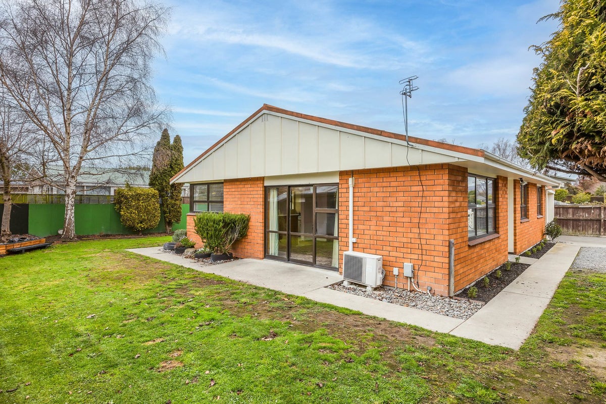 198 Gayhurst Road, Dallington, Christchurch - Carousel 2