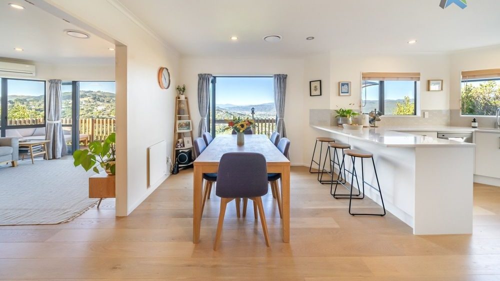 87 Cypress Drive, Maungaraki, Lower Hutt - Carousel 1