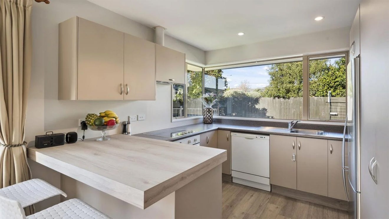 115A Somerfield Street, Somerfield, Christchurch - Carousel 2