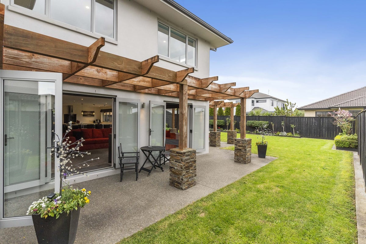 42 Toscana Drive, Karaka, Papakura - Carousel 2