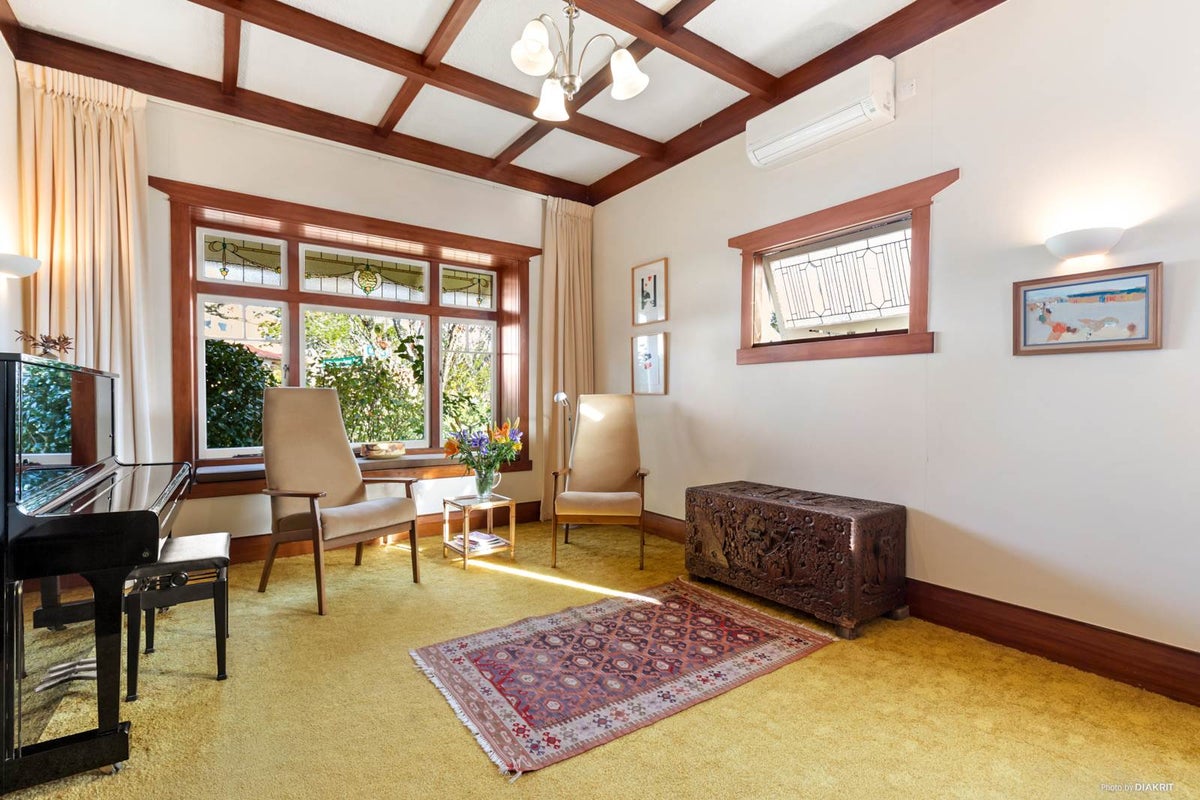 50 Waterview Road, Stanley Point, Auckland - Carousel 2