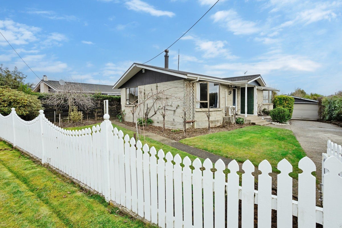 66 Gloucester Street, Waikiwi, Invercargill - Carousel 20