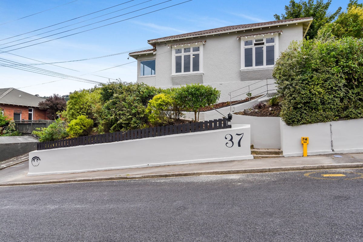 37 Craigleith Street, North East Valley, Dunedin - Carousel 1