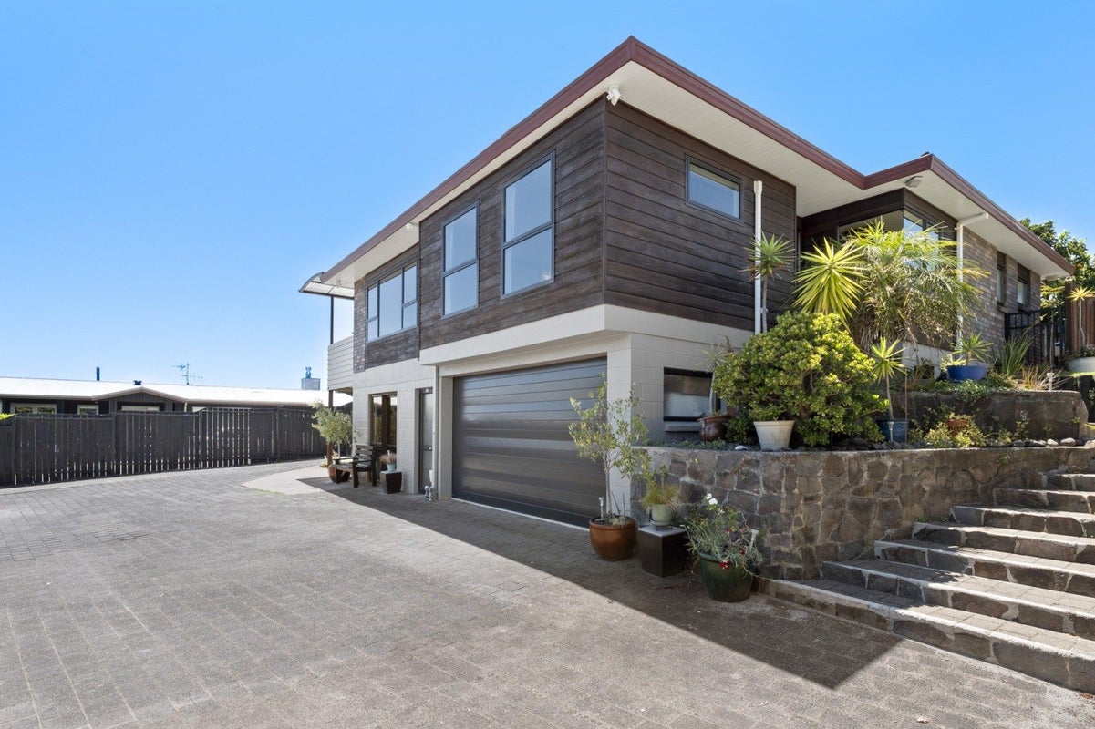 34B Manuwai Drive, Matua, Tauranga - Carousel 1