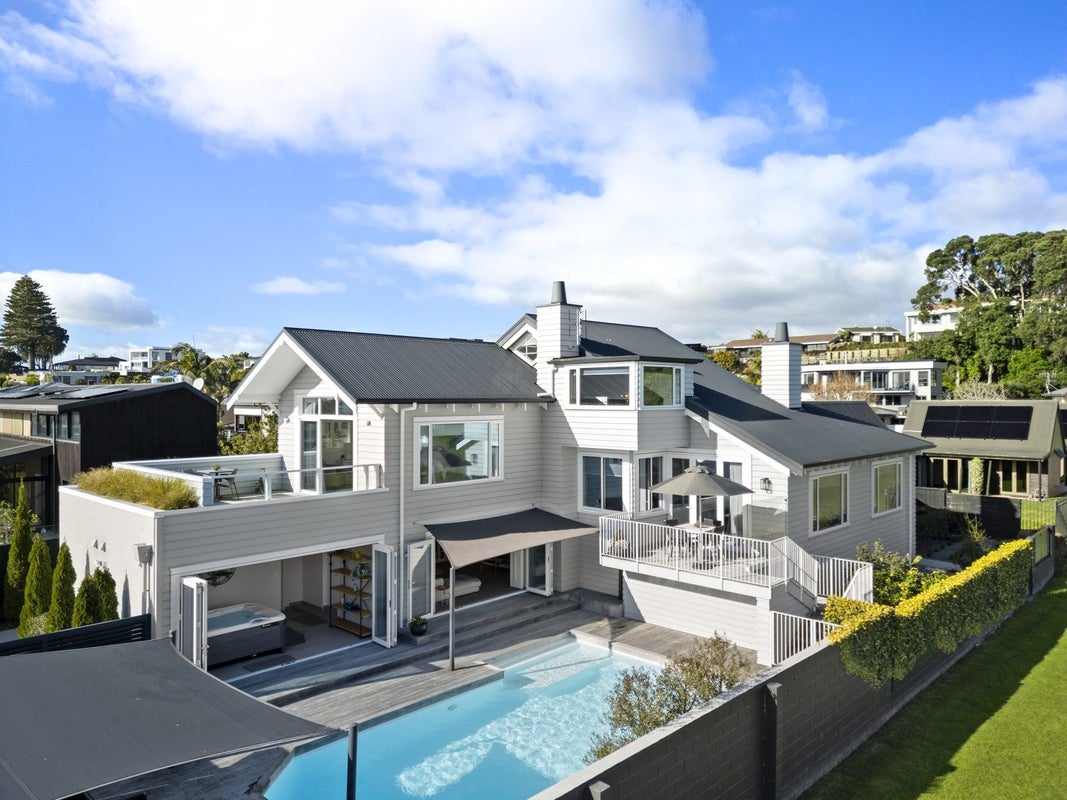 4 Hartwell Place, Matua, Tauranga - Carousel 1