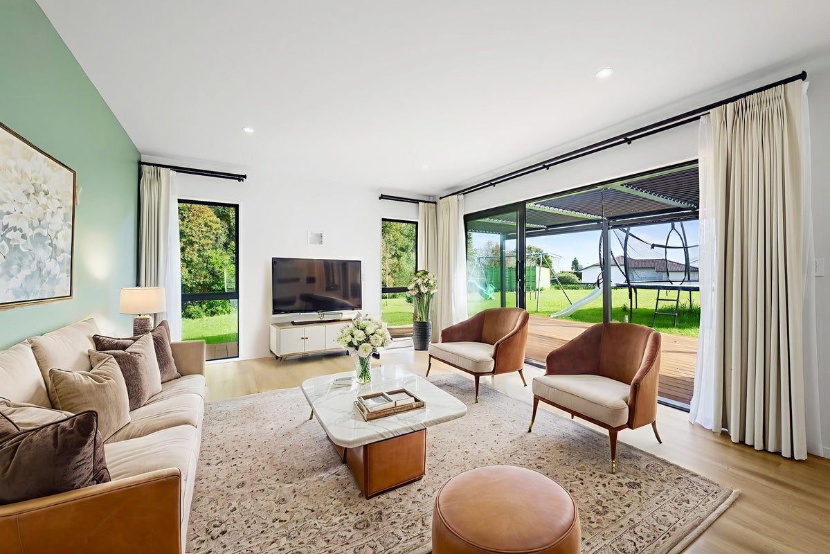 80 Redoubt Road, Goodwood Heights, Manukau City, Auckland - Carousel 2