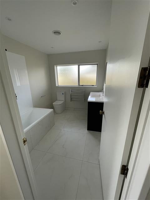 32 Melanesia Road, Kohimarama, Auckland - Carousel 2