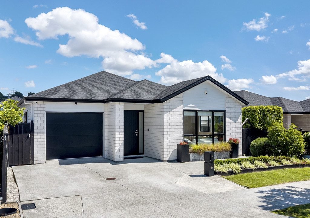 8 Lavey Road, Flat Bush, Auckland - Carousel 32