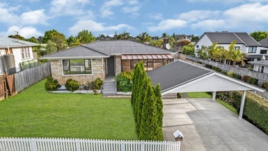 21 Wharf Road, Te Atatu Peninsula, Auckland - Carousel 1